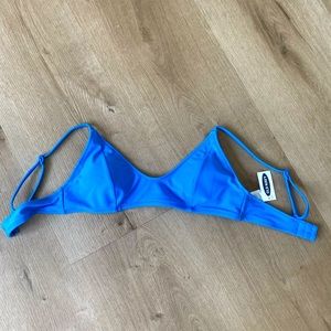 NWT Bikini Top Blue size Small